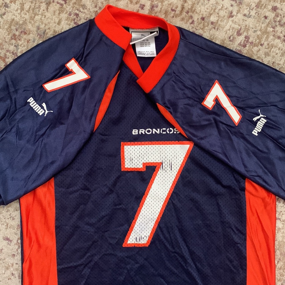Denver Broncos Elway jersey - Picture 4 of 10